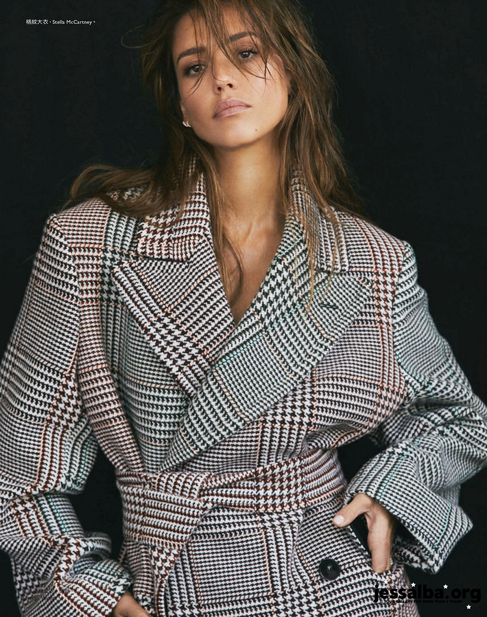 jessica-alba-harpers-bazaar-magazine-taiwan-september-2019-3.jpg